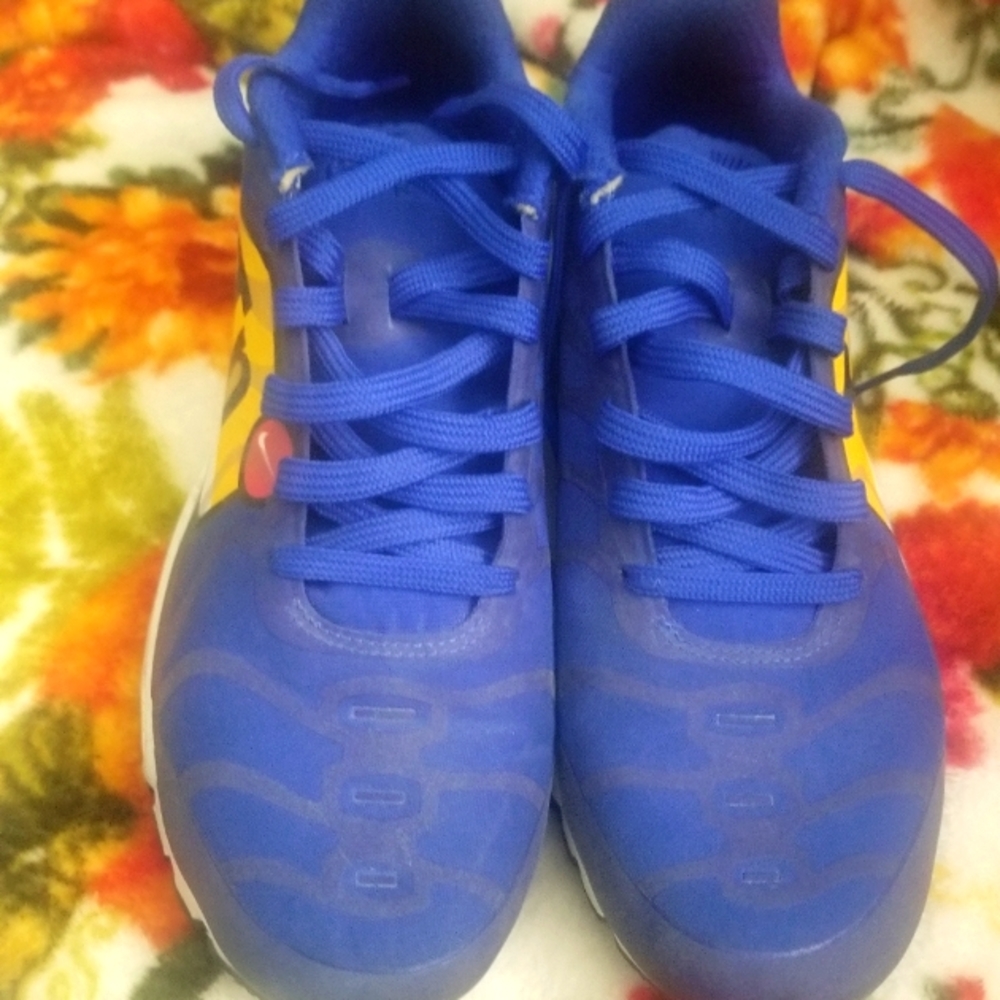 Air max sneakers